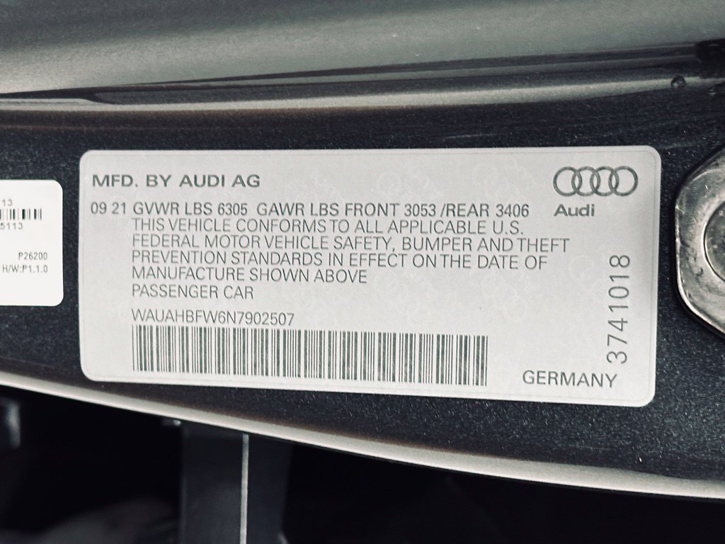 Used 2022 Audi RS e-tron GT w/ Year 1 Package AWD/4WD image 43