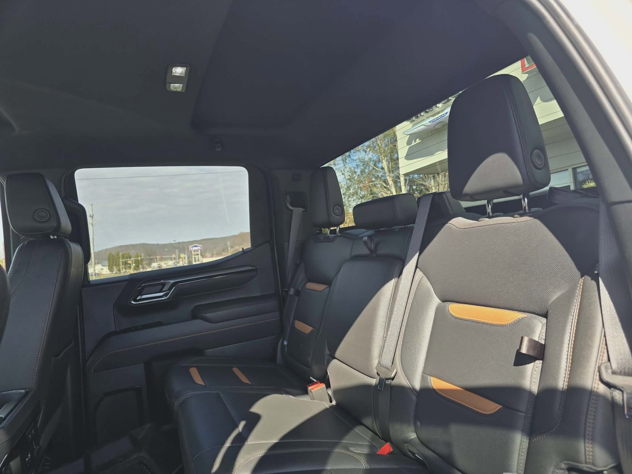 Used 2025 GMC Sierra 1500 AT4 AWD/4WD image 15