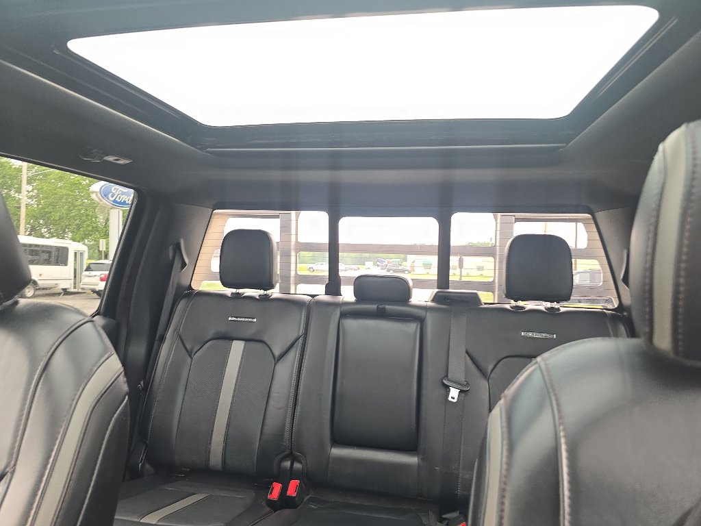 Used 2018 Ford F250 Platinum w/ Platinum Ultimate Package AWD/4WD image 37