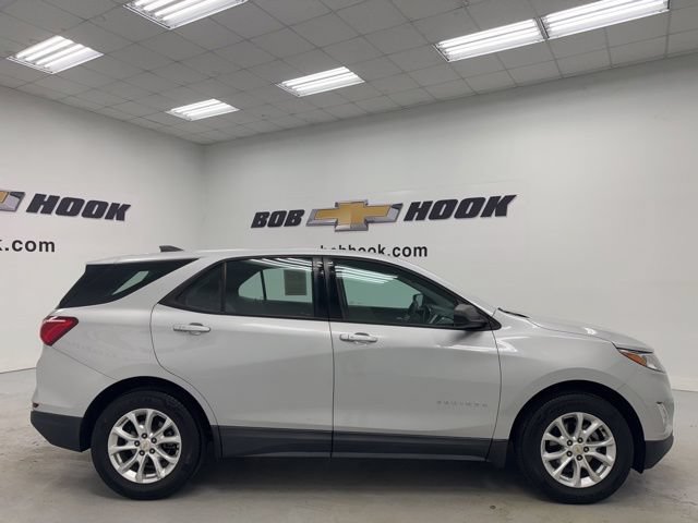Used 2018 Chevrolet Equinox LS FWD image 4