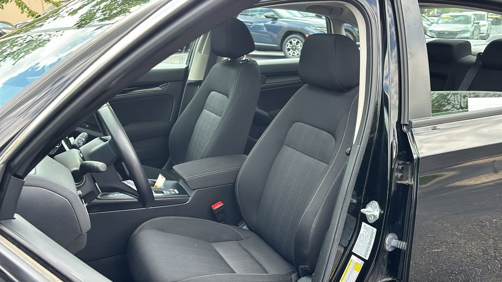Used 2023 Honda Civic EX image 10