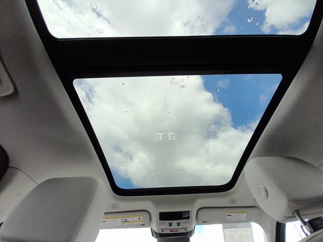 Used 2022 Jaguar F-PACE S image 14