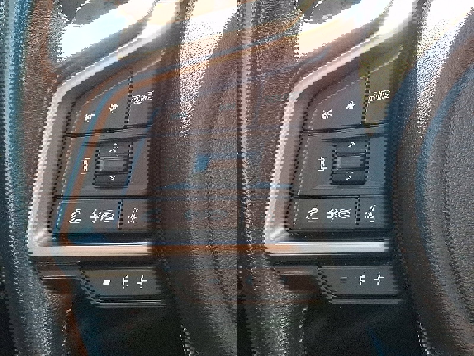 Used 2024 Subaru Legacy Premium image 21