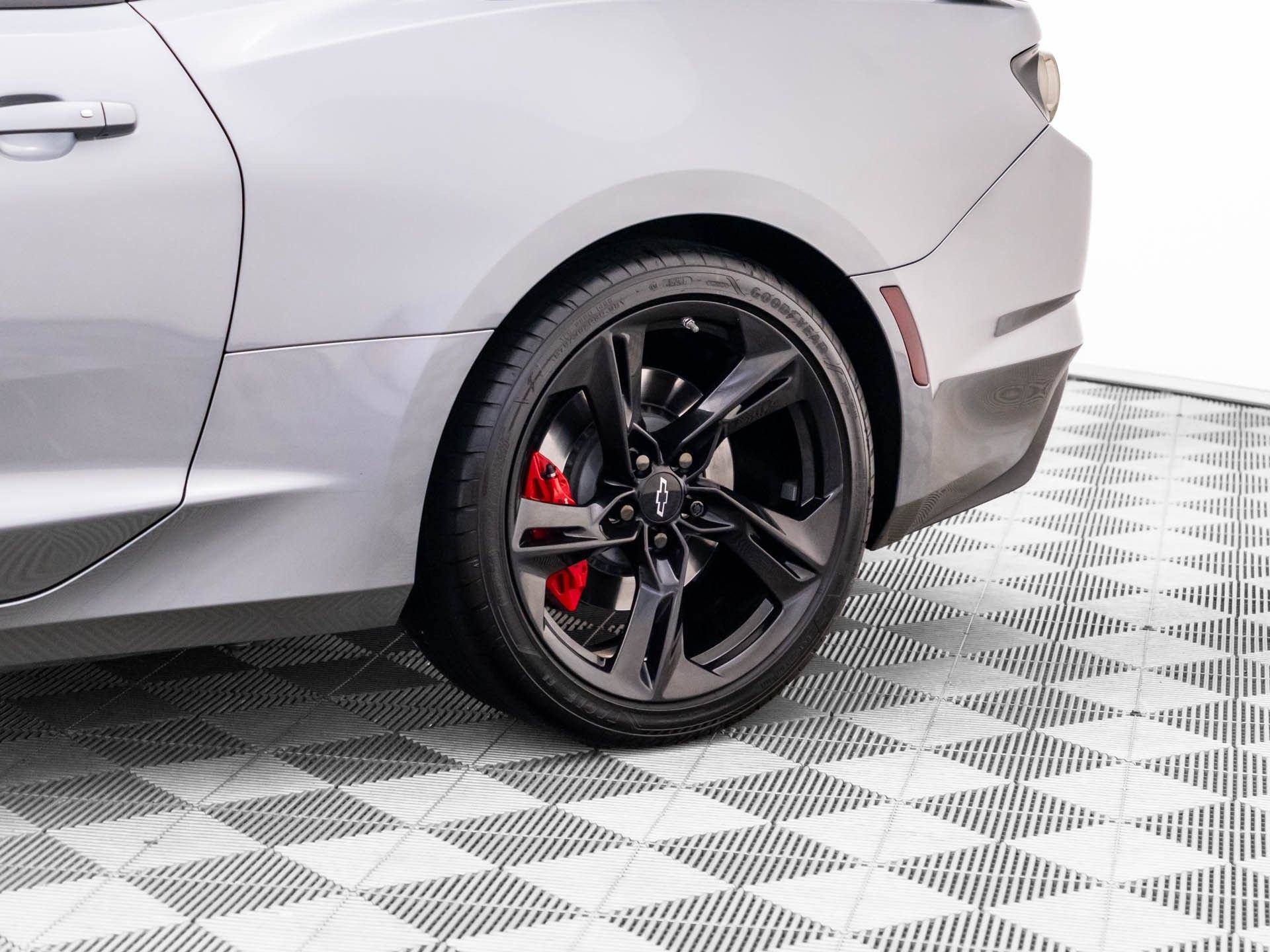 Used 2023 Chevrolet Camaro SS RWD image 34
