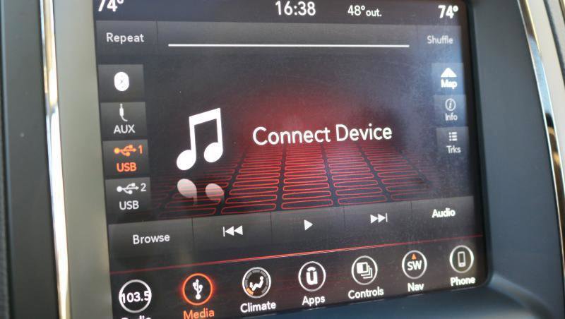 Used 2019 Dodge Durango GT image 16