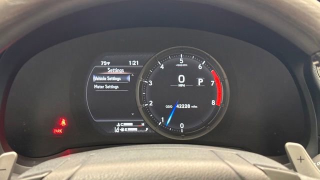 Used 2022 Lexus IS 350 F Sport w/ Dynamic Handling Package AWD/4WD image 32