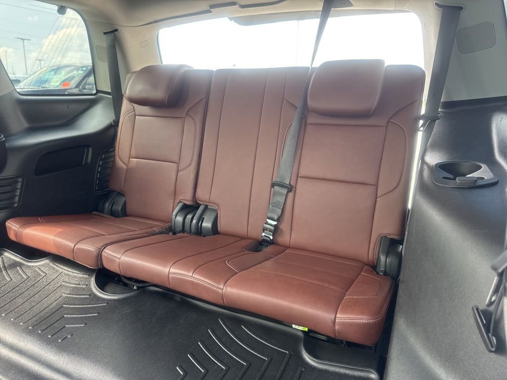 Used 2019 Chevrolet Tahoe Premier w/ Premier Plus Edition AWD/4WD image 24