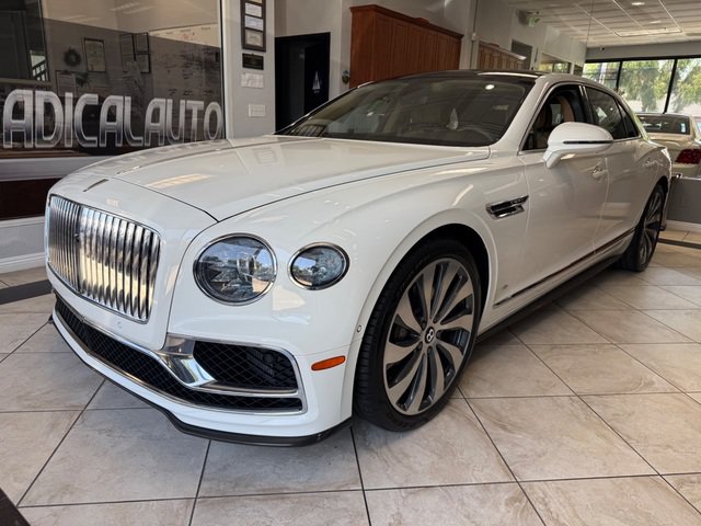 Used 2022 Bentley Flying Spur V8 AWD/4WD image 7
