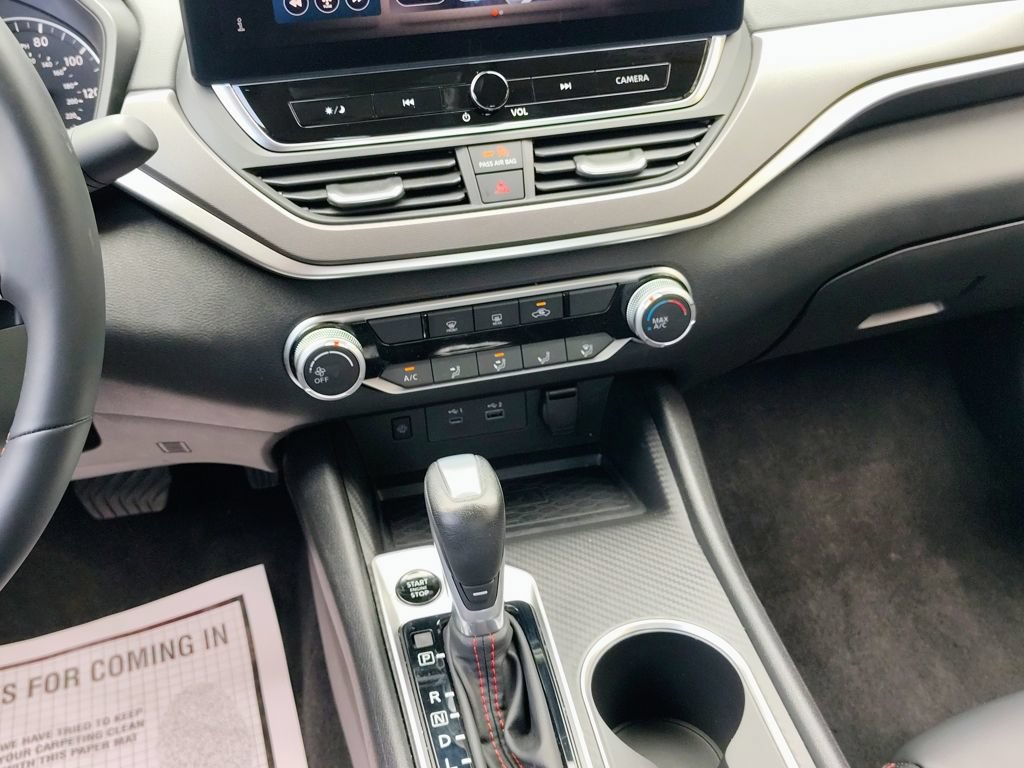 Used 2026 Nissan Altima 2.5 SR FWD image 30