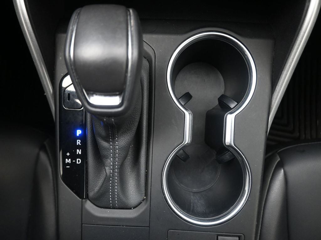 Used 2023 Toyota Highlander XLE image 8