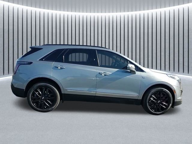 Used 2023 Cadillac XT5 Sportv w/ LPO, Floor Liner Package image 3