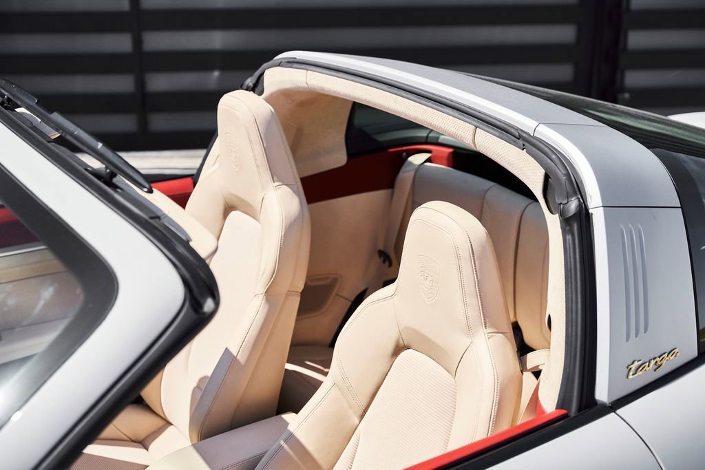 Used 2021 Porsche 911 Targa 4S image 17