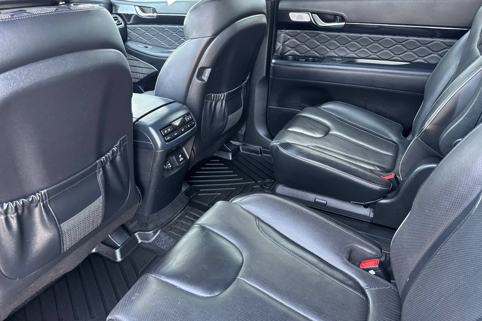 Used 2020 Hyundai Palisade Limited AWD/4WD image 13
