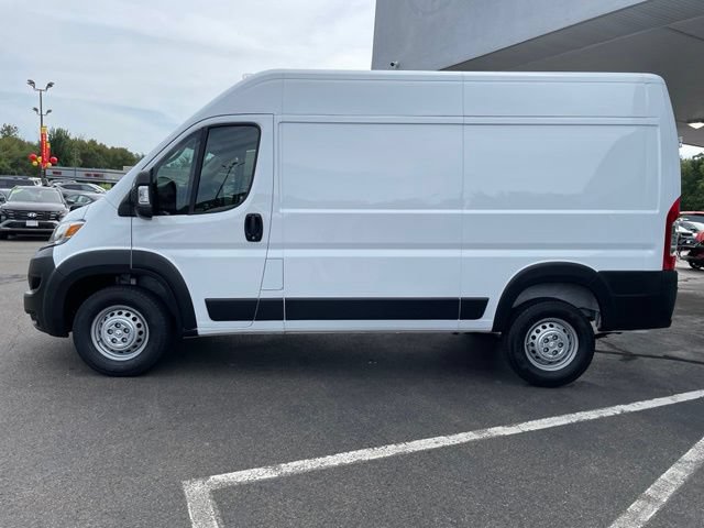 Used 2025 RAM ProMaster 1500 w/ Convenience Group FWD image 10
