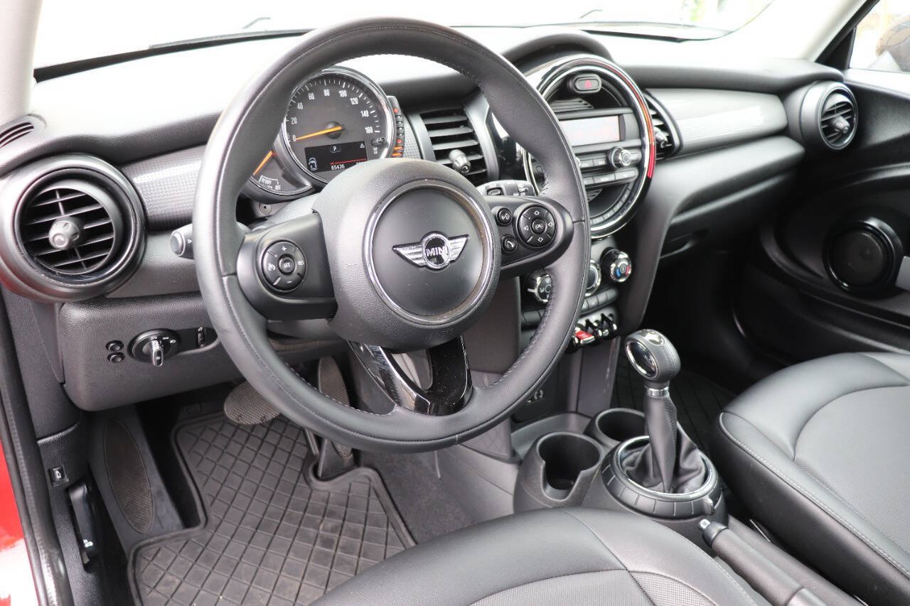 Used 2014 MINI Cooper 2-Door Hardtop FWD image 19