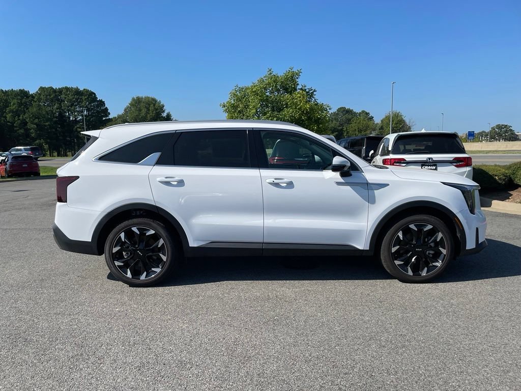 New 2026 Kia Sorento EX w/ EX Premium Package FWD image 9
