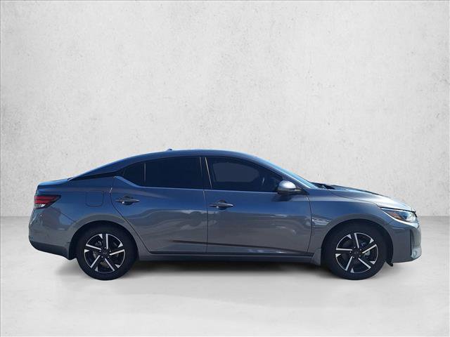 Used 2024 Nissan Sentra SV FWD image 4