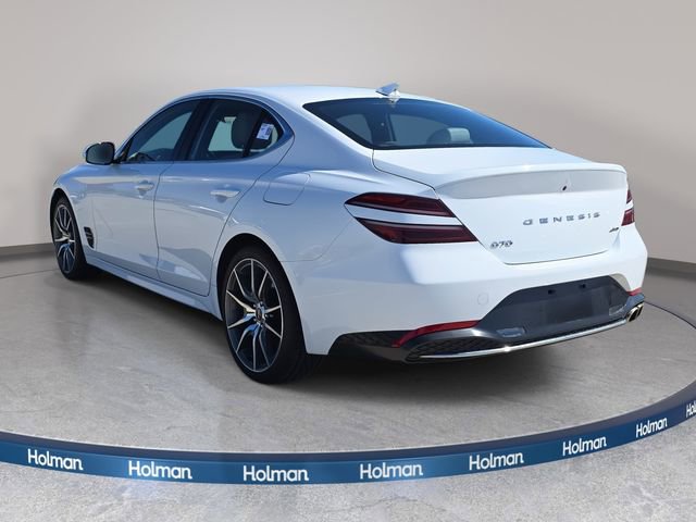 Used 2023 Genesis G70 2.0T image 8