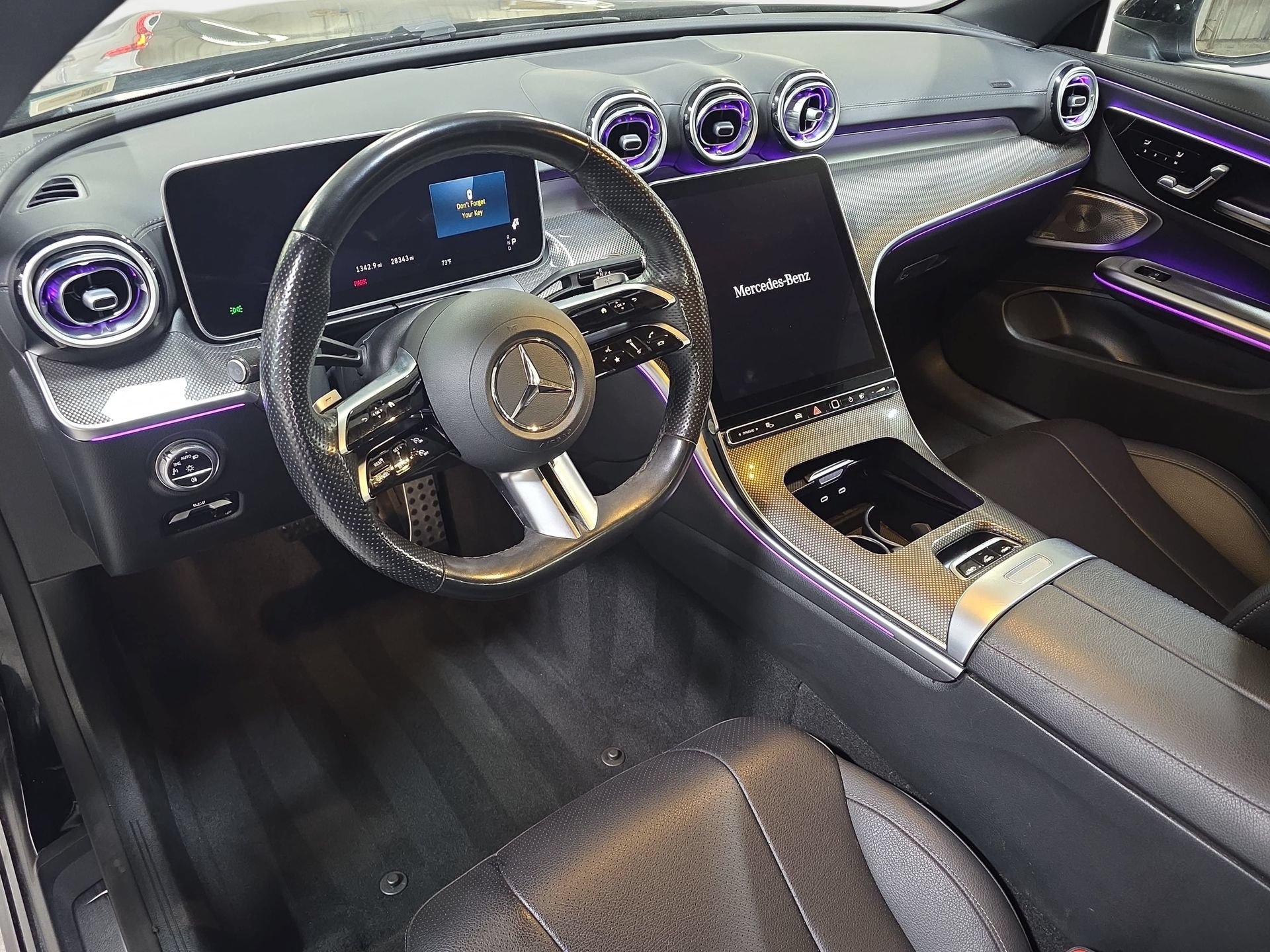 Used 2025 Mercedes-Benz CLE 300 4MATIC Cabriolet image 16