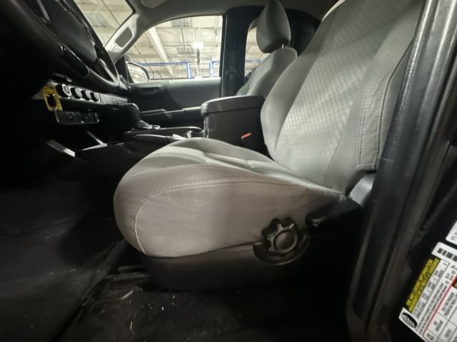 Used 2021 Toyota Tacoma SR AWD/4WD image 18