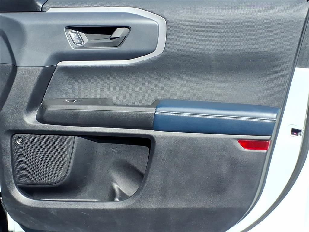 Used 2021 Ford Bronco Sport Outer Banks w/ Outer Banks Package image 21