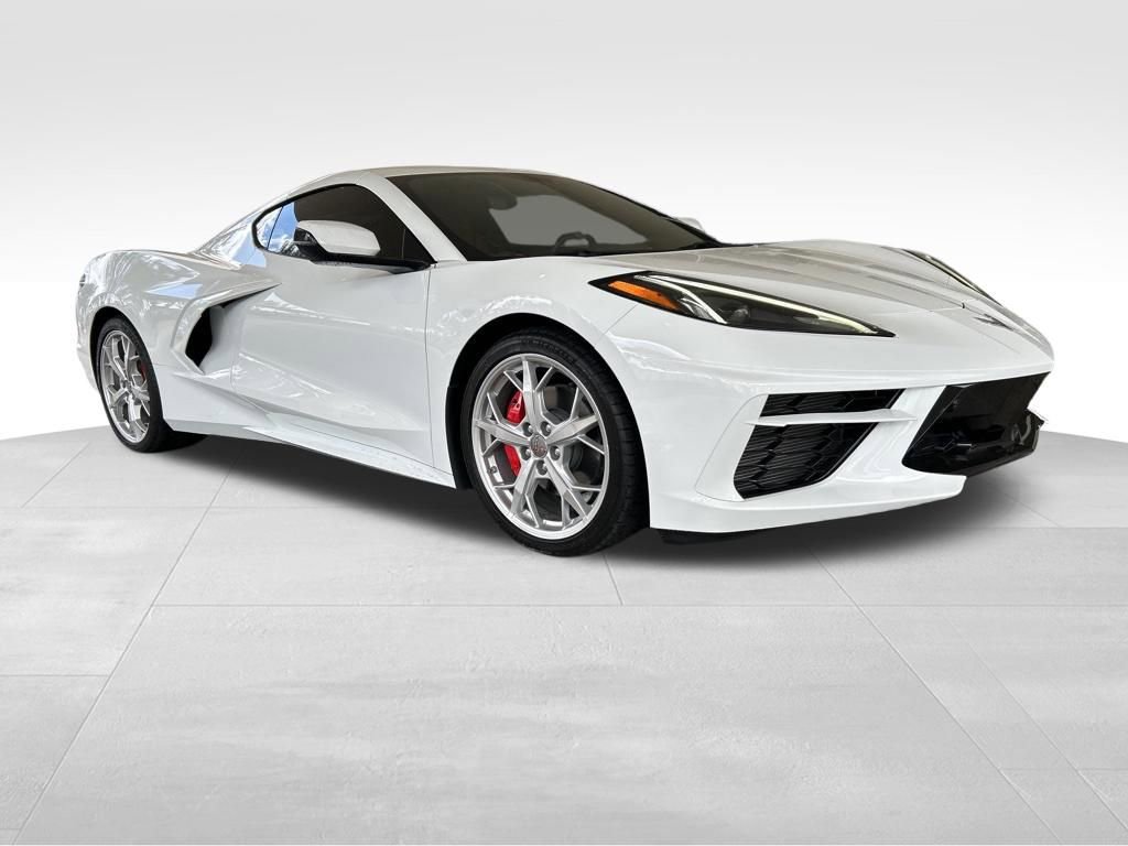 Used 2021 Chevrolet Corvette Stingray Preferred Cpe w/ Chrome Exterior Badge Package image 2