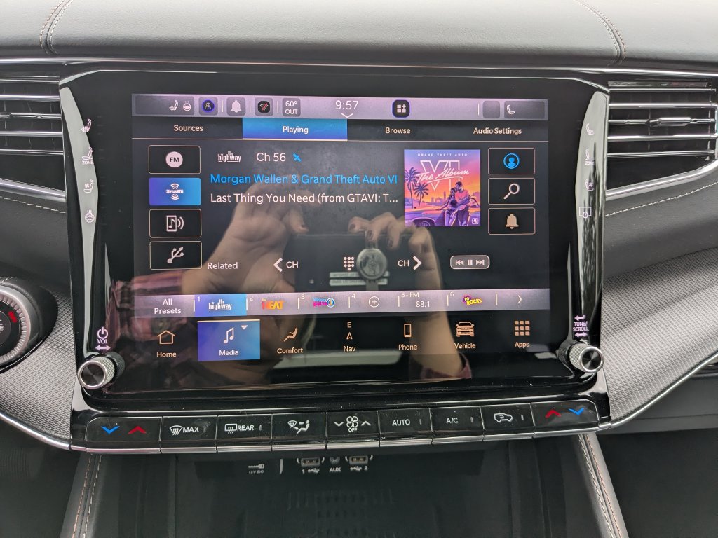 New 2027 Jeep Grand Wagoneer L Summit AWD/4WD image 31