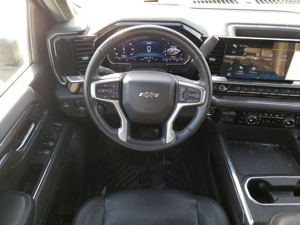 Used 2024 Chevrolet Silverado 3500 LTZ w/ LTZ Plus Package image 14