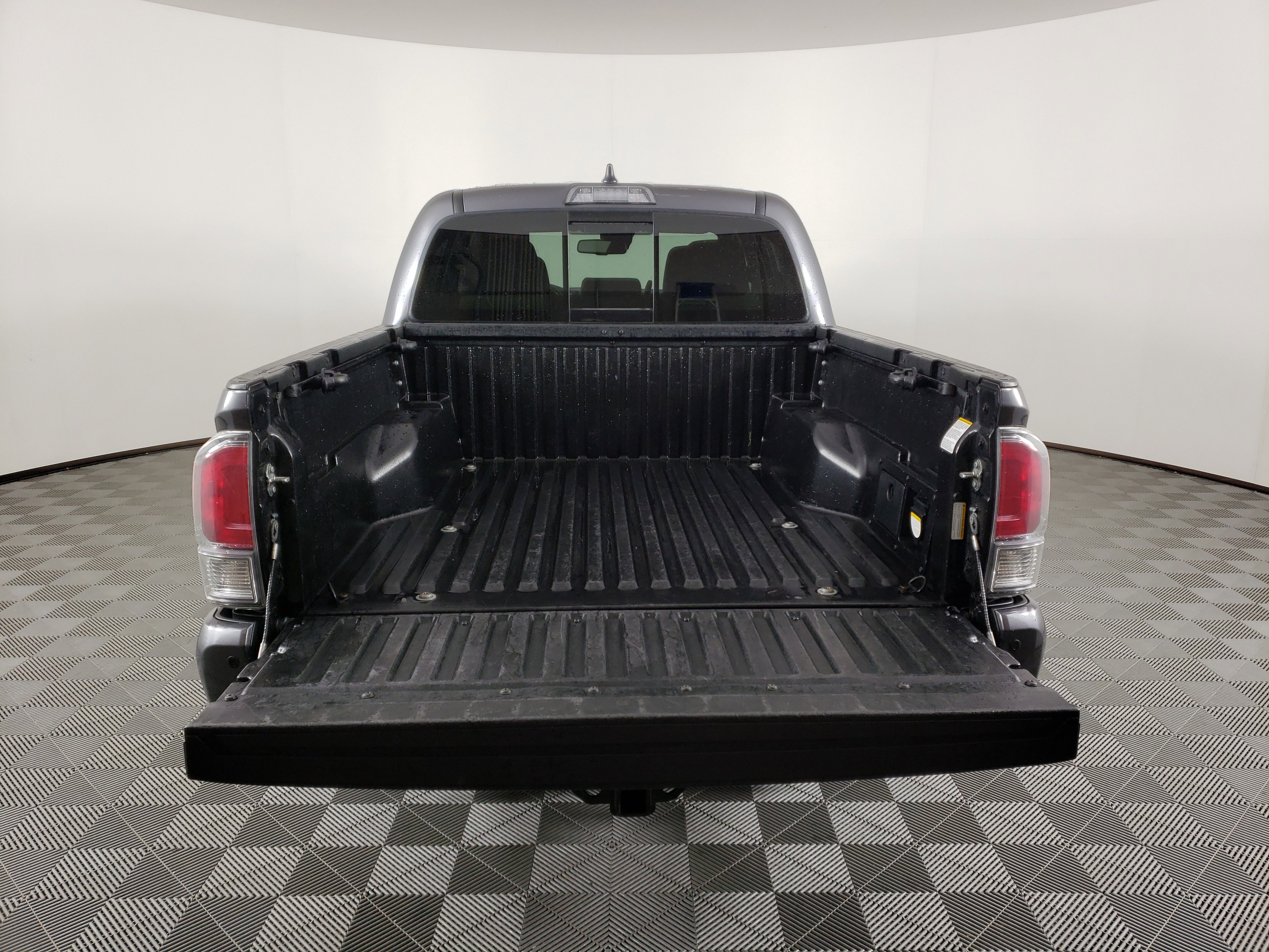 Used 2022 Toyota Tacoma 4x4 Double Cab image 8