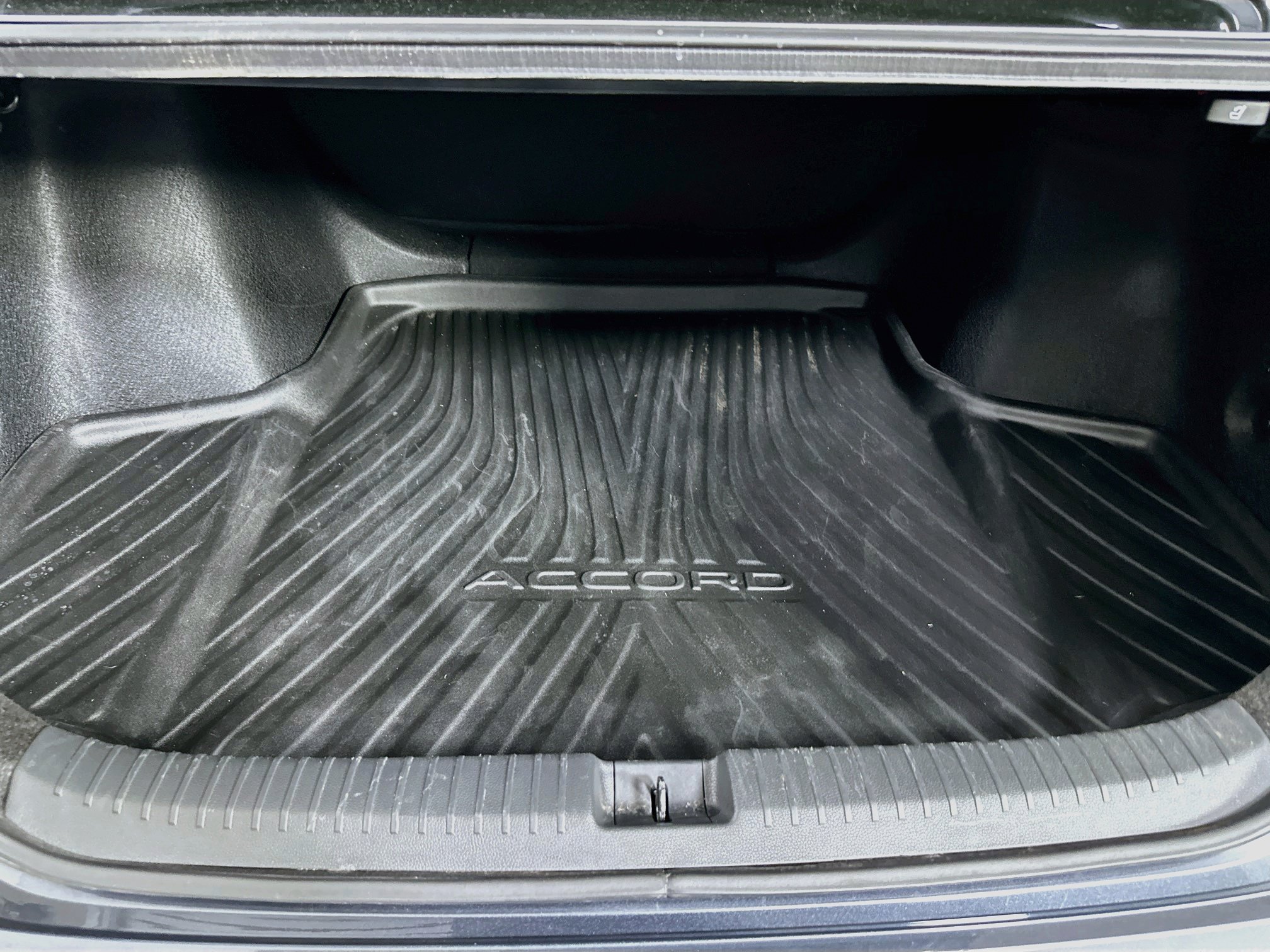 Used 2024 Honda Accord LX image 25