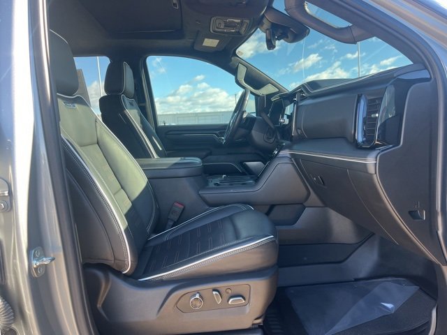 Used 2025 GMC Sierra 2500 AT4X w/ Snow Plow Prep/Camper Package image 57