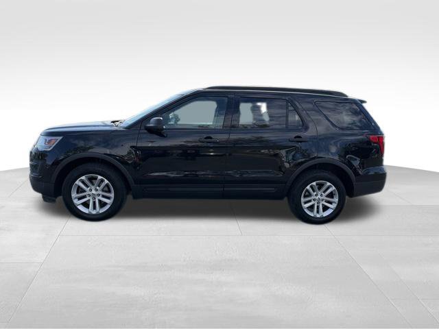 Used 2017 Ford Explorer 4WD image 4