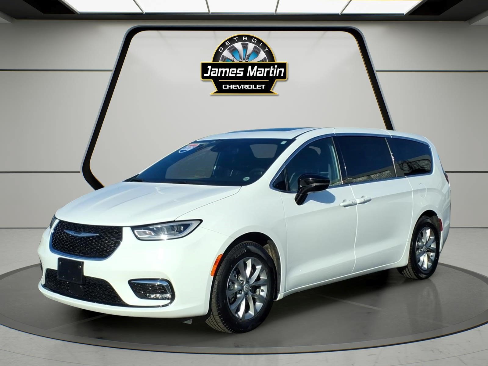 Used 2026 Chrysler Pacifica Limited