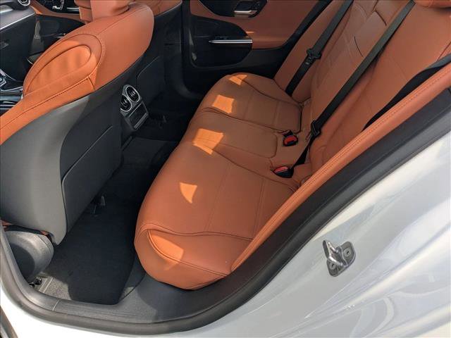 Used 2025 Mercedes-Benz C 300 Sedan image 14