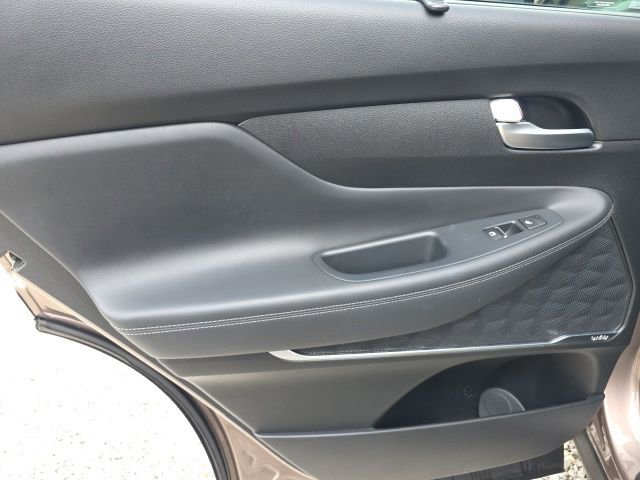 Used 2020 Hyundai Santa Fe Limited AWD/4WD image 15