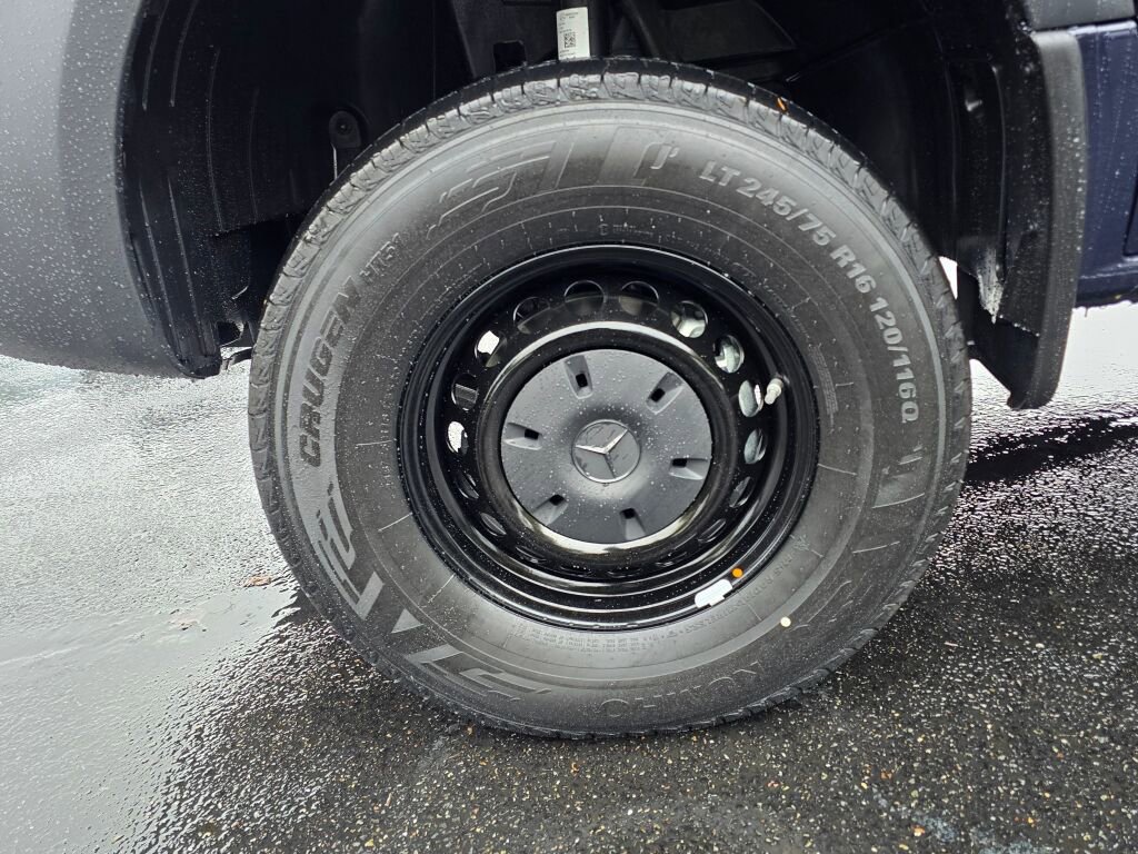 New 2026 Mercedes-Benz Sprinter 144 Cargo image 10