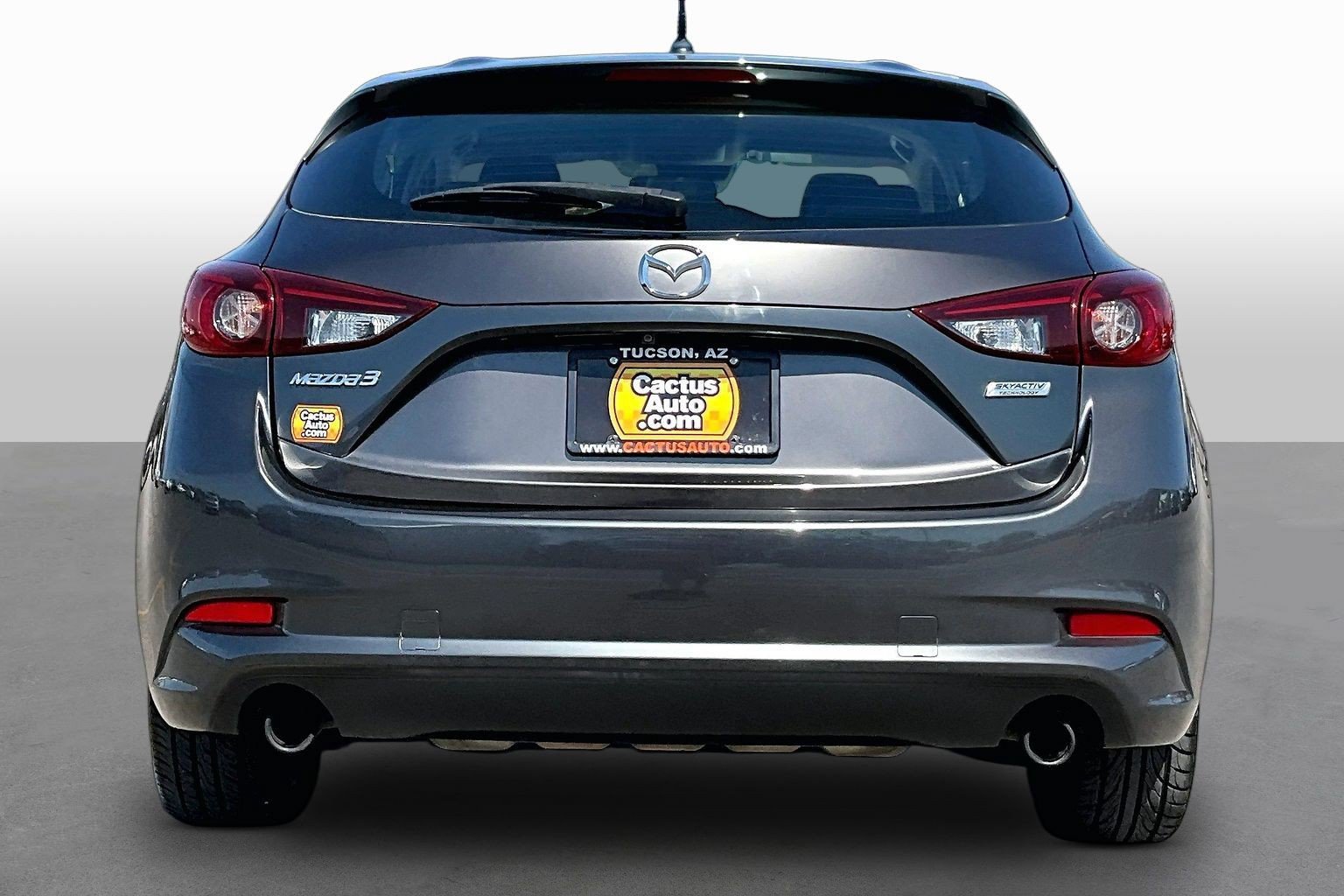 Used 2017 MAZDA MAZDA3 Touring FWD image 4
