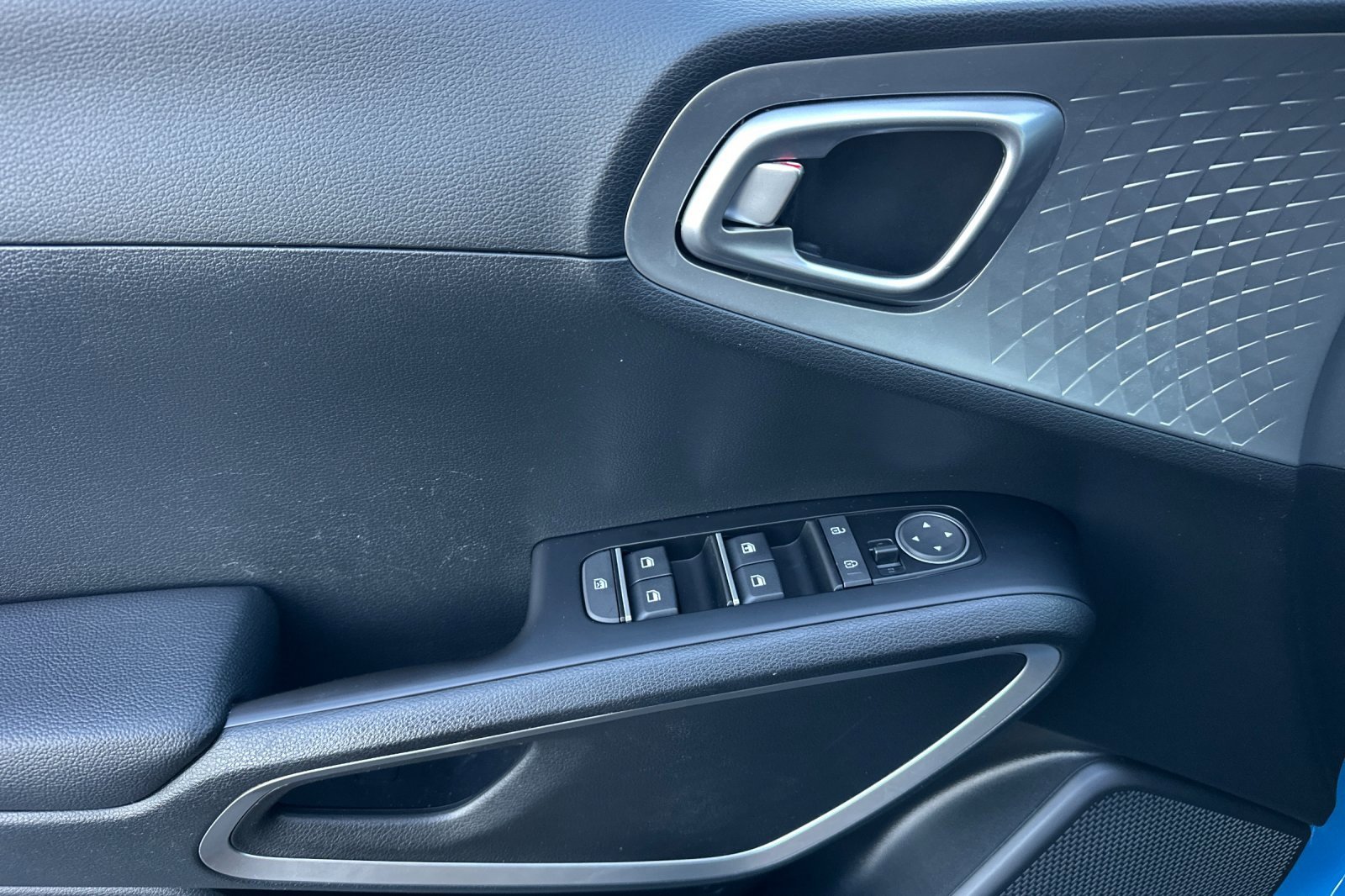 Certified 2024 Kia Soul S image 8