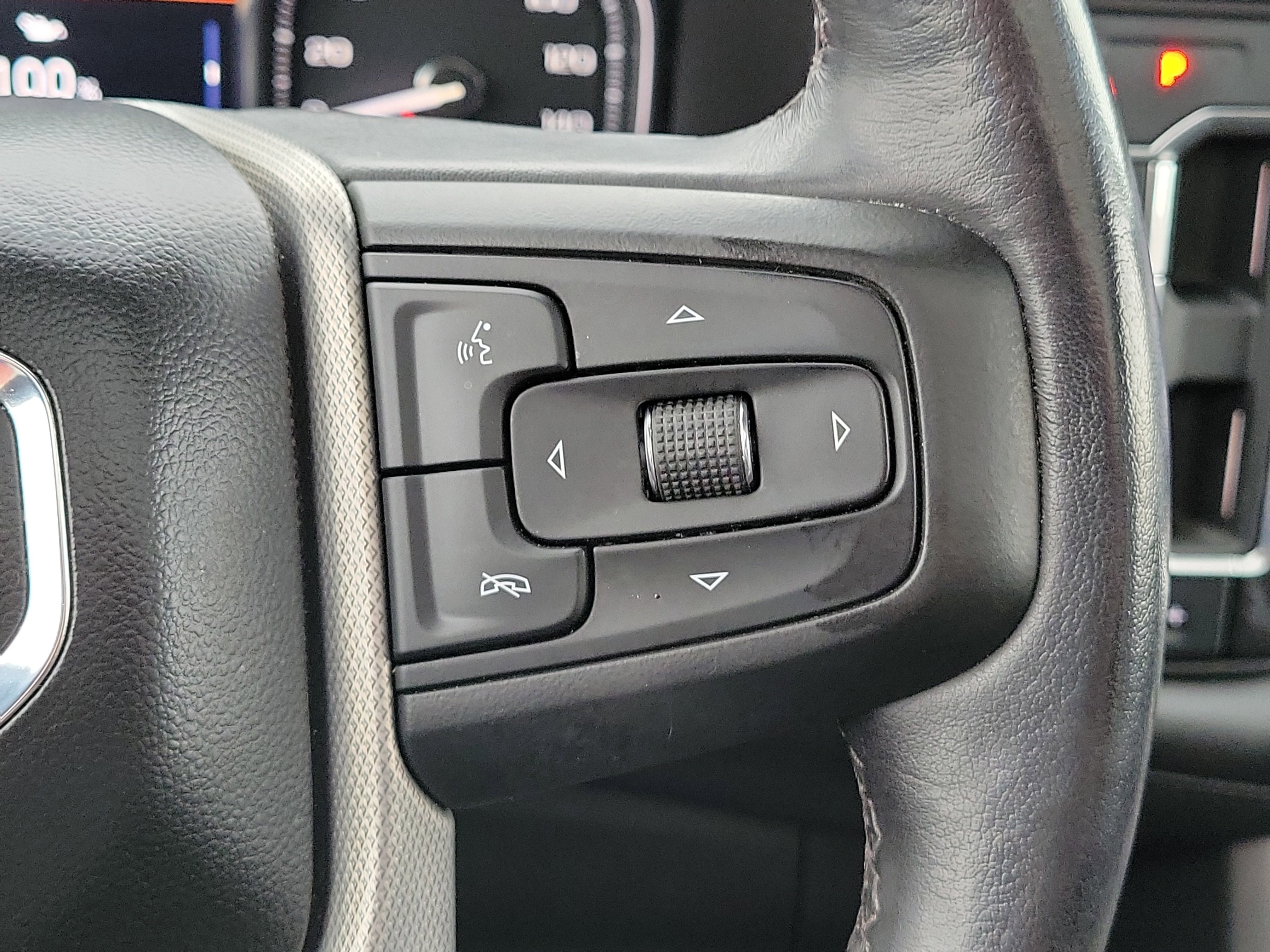 Used 2021 GMC Yukon Denali image 22