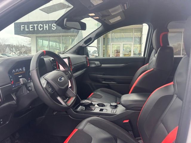 Used 2025 Ford Ranger Raptor image 9