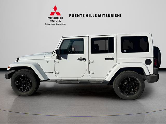 Used 2018 Jeep Wrangler Unlimited Sahara image 9