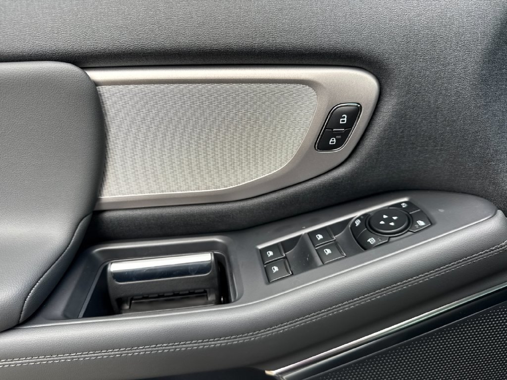 New 2027 Ford Expedition Active RWD image 10