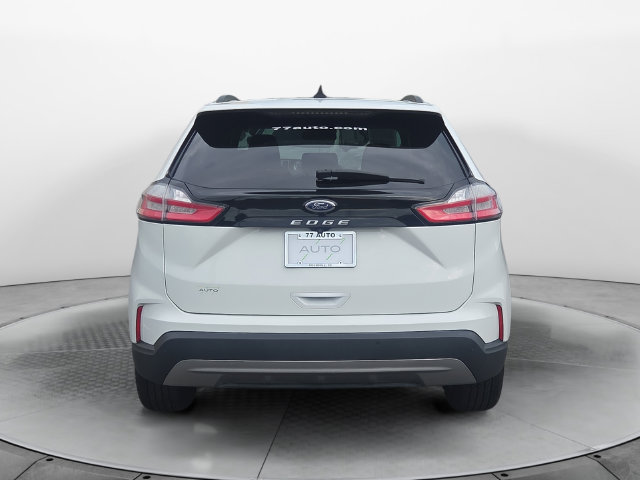Used 2022 Ford Edge SEL w/ Sport Appearance Package AWD/4WD image 4
