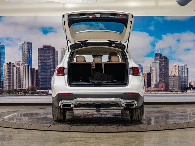 Certified 2022 Mercedes-Benz GLC 300 4MATIC image 12