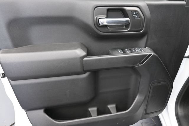 Used 2025 Chevrolet Silverado 1500 Custom AWD/4WD image 24