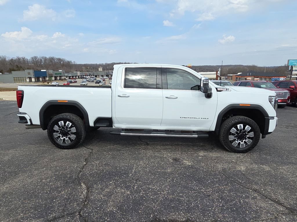Used 2025 GMC Sierra 2500 Denali w/ Denali Reserve Package image 11
