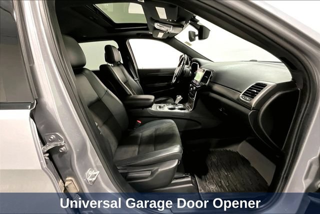Used 2021 Jeep Grand Cherokee Altitude AWD/4WD image 35