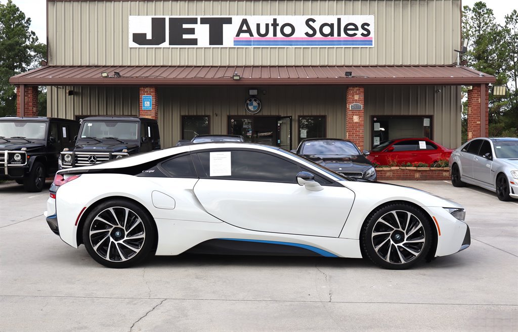 Used 2016 BMW i8 AWD/4WD image 8