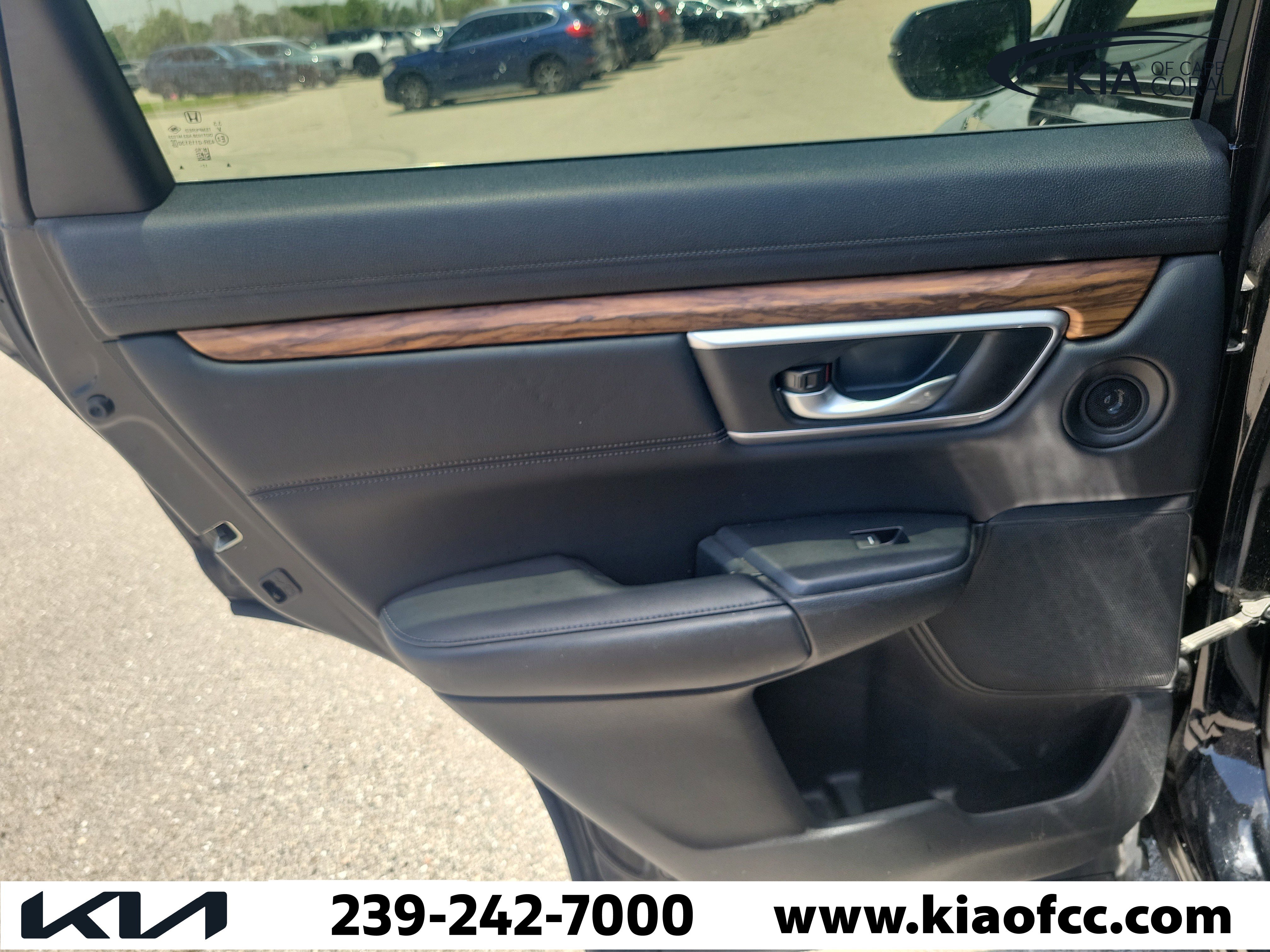 Used 2018 Honda CR-V Touring image 13