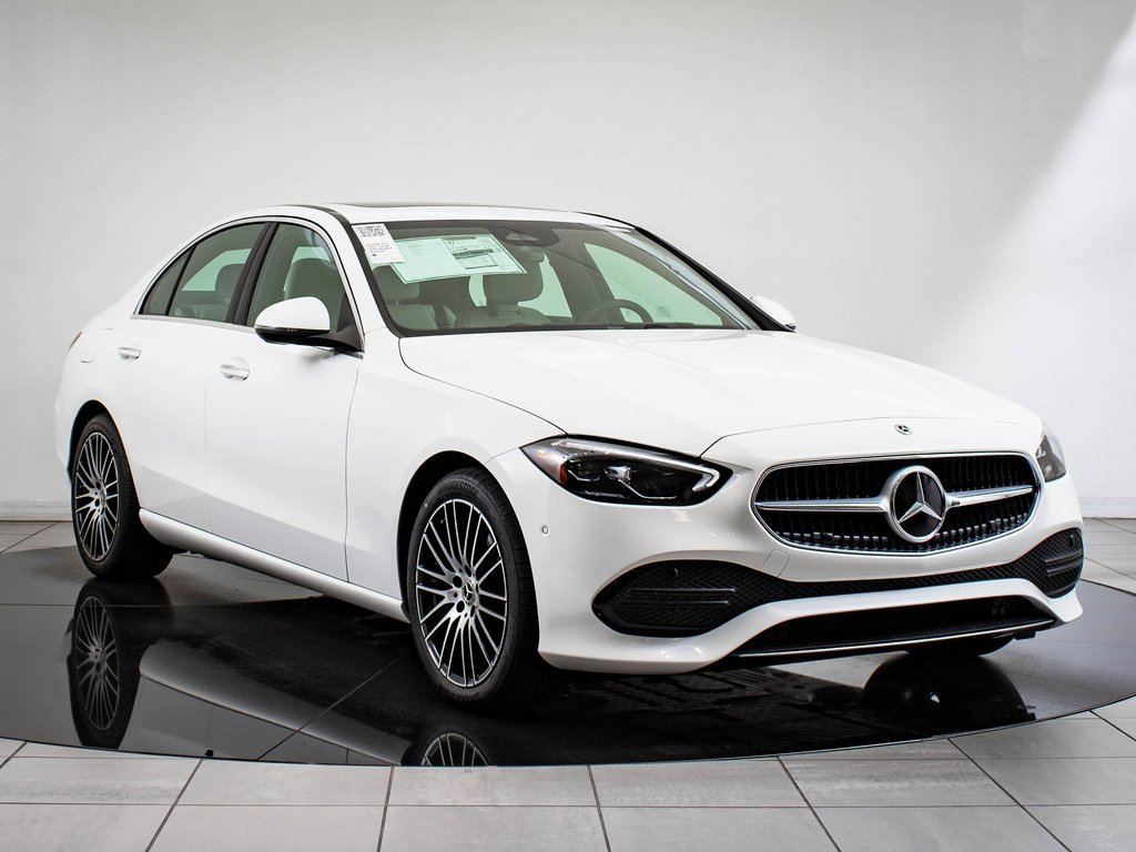 Used 2025 Mercedes-Benz C 300 4MATIC Sedan image 12